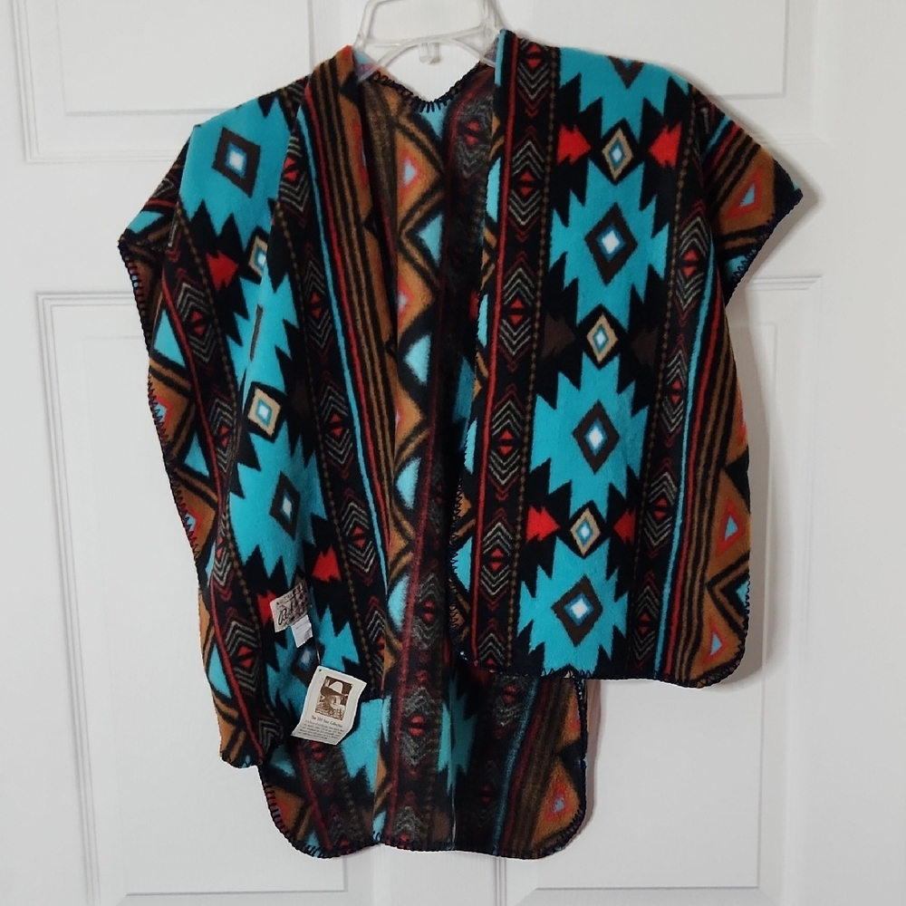 Kids Rockmount Ranch Wear Aztec Pattern Fleece Cover